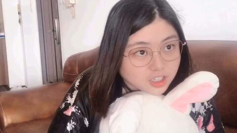 网恋奔现女友是大小姐,大小姐女友的惊喜奔现之旅